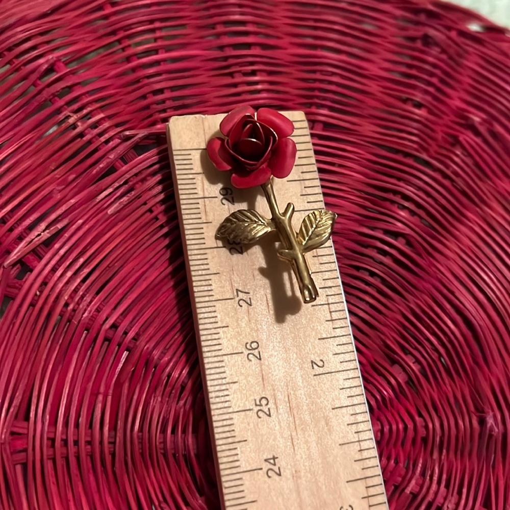 Vintage Brooch Rose